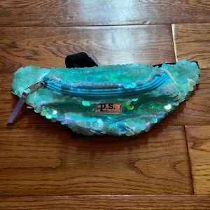 Teal fanny pack
